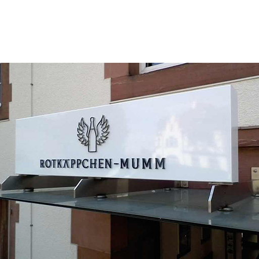 3. Leuchtwerbung
